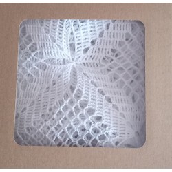 Bieżnik szydełkowy z białego kordonka